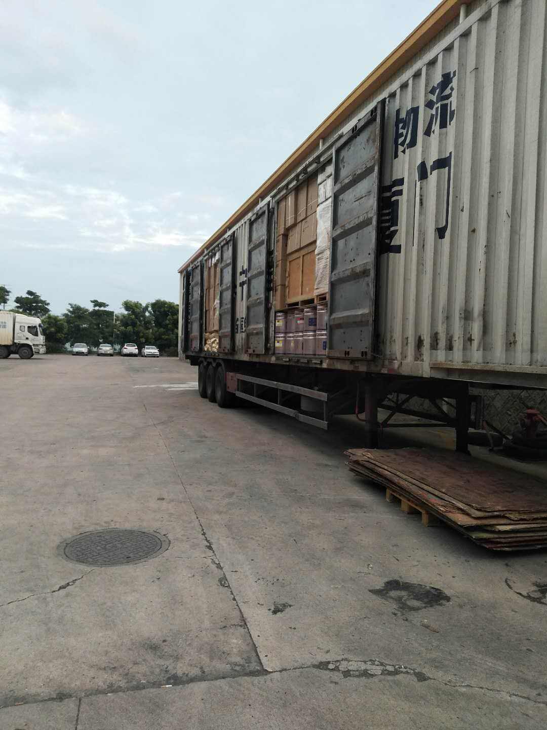 深圳到玉樹運物流電動車大概多少錢